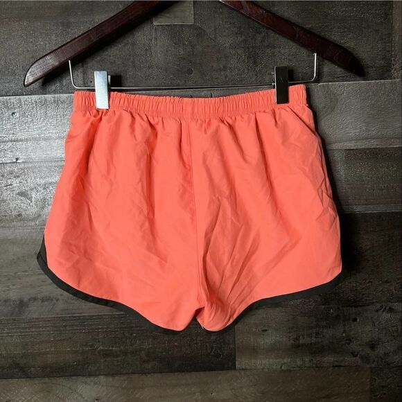 Nike 5K Running Shorts Small - Picture 2 of 3